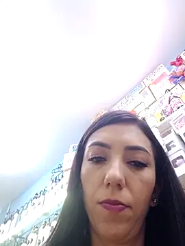 LunaZambrano online show from February 2026 05:02:02 PM