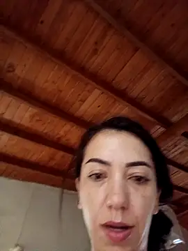 LunaZambrano online show from March 2026 12:43:01 PM