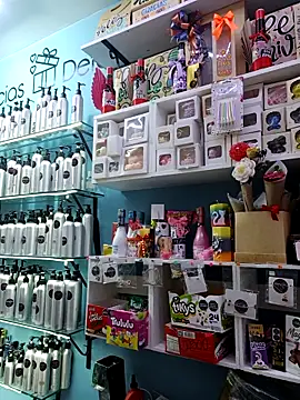 LunaZambrano online show from March 2026 06:40:01 PM