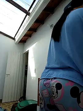 LunaZambrano online show from January 2026 02:12:01 PM