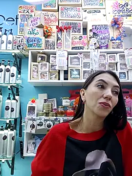 LunaZambrano online show from October 2025 04:52:02 PM