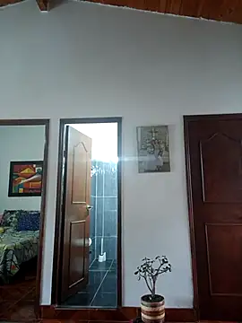 LunaZambrano online show from March 2026 01:57:01 PM