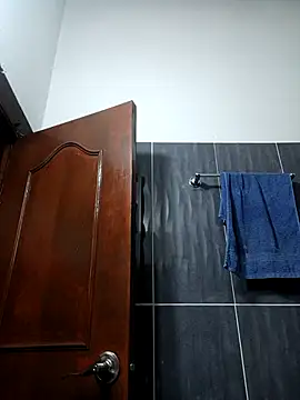 LunaZambrano online show from January 2026 01:07:01 PM