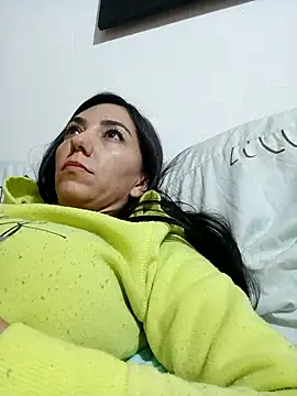 LunaZambrano online show from November 2025 03:17:02 AM