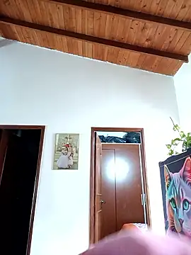 LunaZambrano online show from January 2026 01:48:01 PM