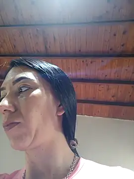 LunaZambrano online show from January 2026 01:58:02 PM