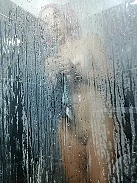 LunaZambrano online show from March 2026 01:59:08 PM