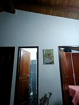 LunaZambrano online show from February 2026 03:03:01 AM