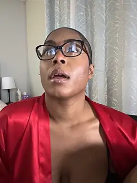 CandyLuxxxx online show from March 2025 05:32:01 AM
