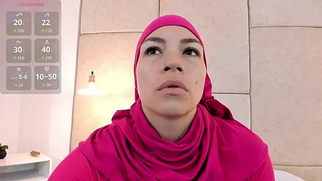 aisha vs online show from March 2026 12:21:01 PM