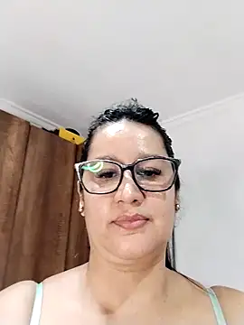 keilymadam online show from May 2026 04:44:01 PM