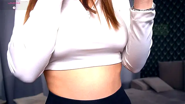 Snapshot of AmmyScotch chatting on December 2025 04:18:02 AM AmmyScotch online show from December 2025 04:18:02 AM