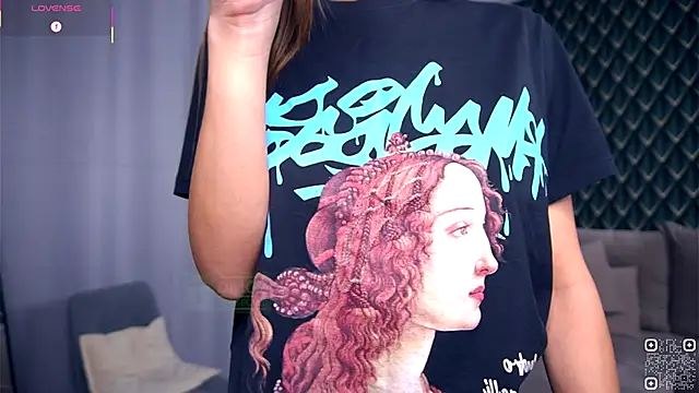 Snapshot of AmmyScotch chatting on October 2025 04:22:01 AM AmmyScotch online show from October 2025 04:22:01 AM