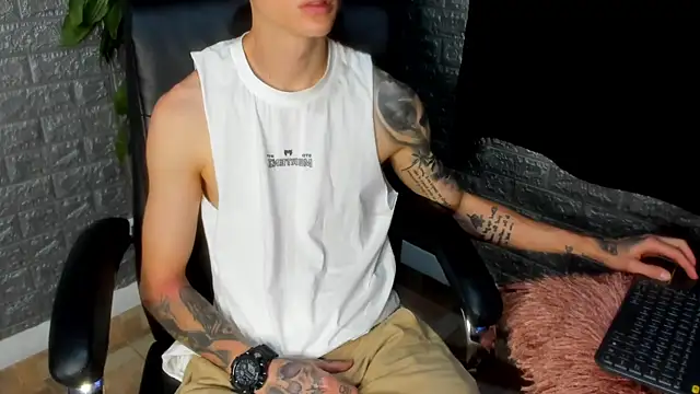 Dmtry6 online show from November 2025 08:56:02 PM