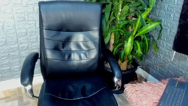 Dmtry6 online show from February 2026 05:13:01 PM