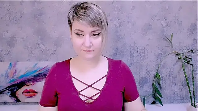 Djullia online show from November 2025 05:08:02 AM