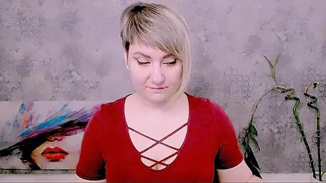 Djullia online show from February 2026 07:19:01 AM