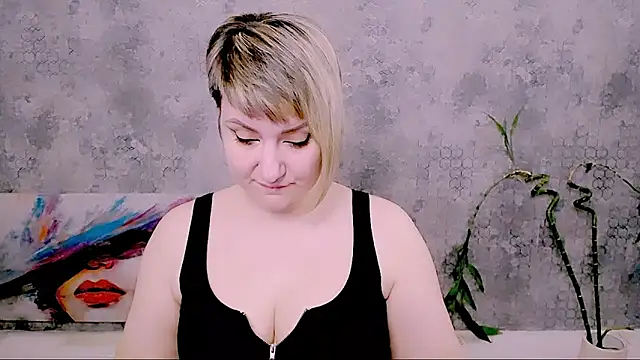 Djullia online show from April 2026 06:03:02 AM