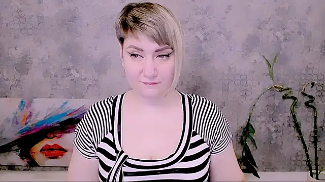 Djullia online show from February 2026 07:21:02 AM