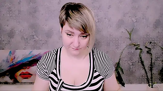 Djullia online show from March 2026 06:17:01 AM