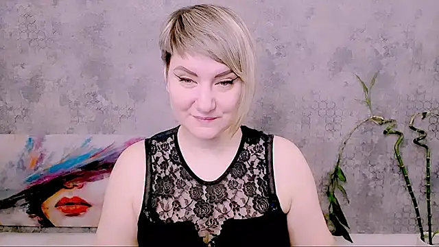 Djullia online show from February 2026 06:14:01 AM