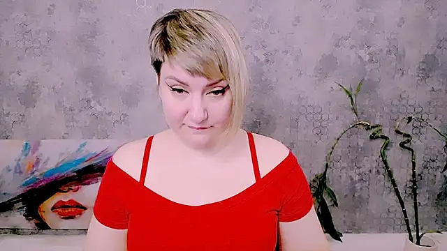 Djullia online show from May 2026 06:18:01 AM