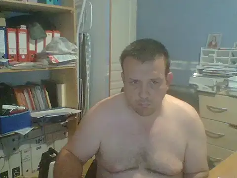 manubm03 online show from May 2026 07:34:01 AM