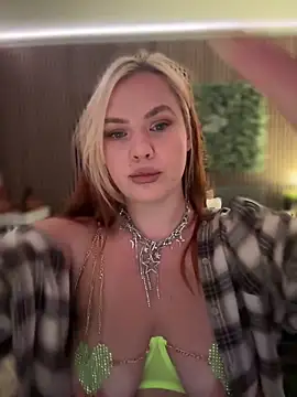 Snapshot of AnjaAmelia chatting on October 2025 11:53:02 AM AnjaAmelia online show from October 2025 11:53:02 AM