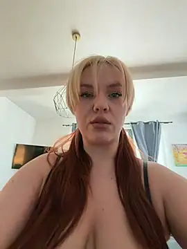 AnjaAmelia online show from April 2026 09:35:02 AM