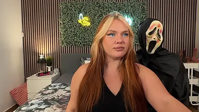 Snapshot of AnjaAmelia chatting on October 2025 08:05:01 PM AnjaAmelia online show from October 2025 08:05:01 PM