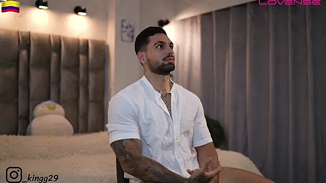 john king29 online show from November 2025 10:25:02 PM