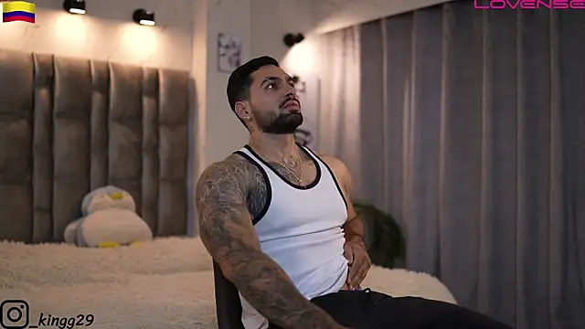 john king29 online show from November 2025 08:02:01 PM