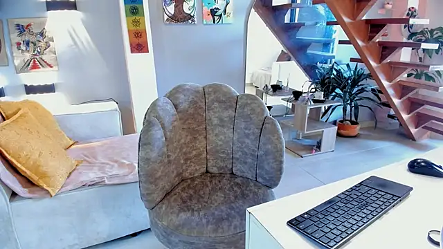 CelesteBreedlove online show from September 2025 12:14:01 PM