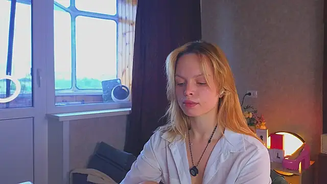 sinteas online show from May 2026 11:05:01 AM