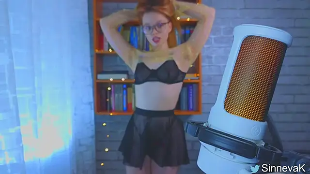 sinteas online show from March 2025 02:56:01 PM