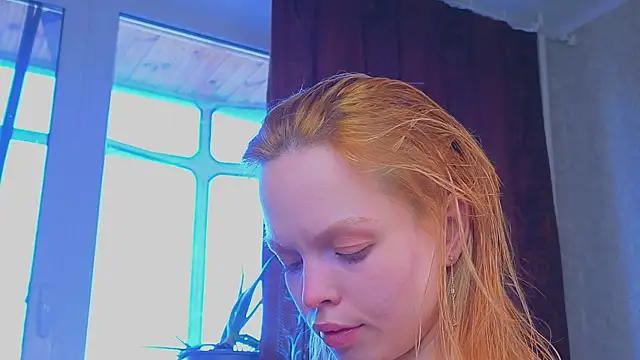 sinteas online show from April 2026 01:15:01 PM