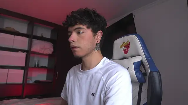  morghan  online show from December 2025 04:44:01 PM