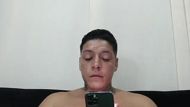 EvandMikeePh online show from February 2026 12:11:01 AM