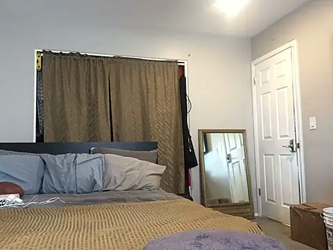 Snapshot of Londonfrotadejr chatting on January 2025 03:50:01 PM Londonfrotadejr online show from January 2025 03:50:01 PM