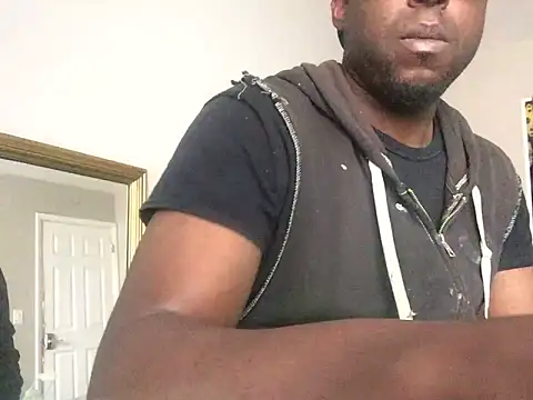 Snapshot of Londonfrotadejr chatting on March 2025 11:59:02 PM Londonfrotadejr online show from March 2025 11:59:02 PM