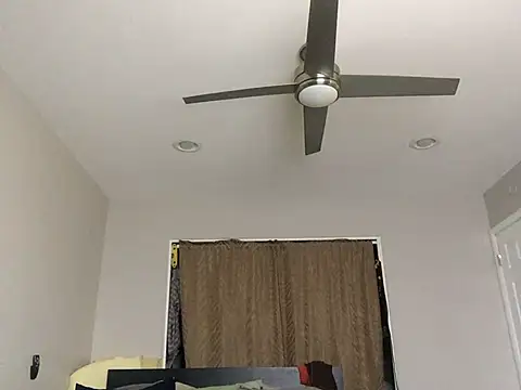 Snapshot of Londonfrotadejr chatting on December 2024 06:17:02 PM Londonfrotadejr online show from December 2024 06:17:02 PM