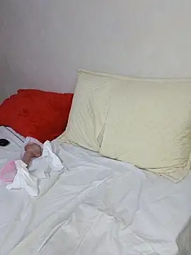 arabqueen online show from April 2026 06:14:02 PM