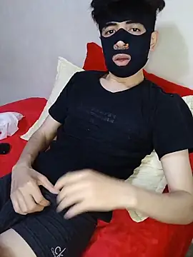arabqueen online show from April 2026 06:37:01 PM