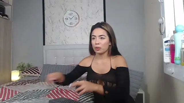 Sofia Blosom online show from February 2025 04:18:02 AM