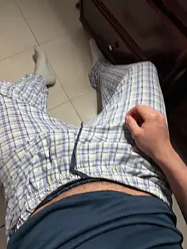 alex-18hot online show from April 2026 04:47:02 AM