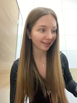 KrisMagnoly online show from February 2026 06:20:01 PM