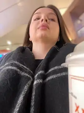 KrisMagnoly online show from February 2026 05:42:02 PM