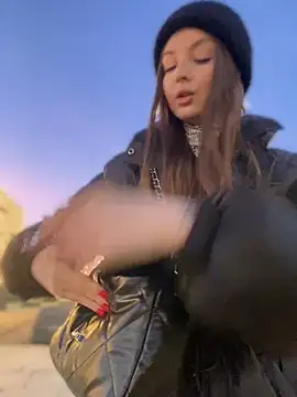 Snapshot of KrisMagnoly chatting on March 2025 04:47:02 PM KrisMagnoly online show from March 2025 04:47:02 PM