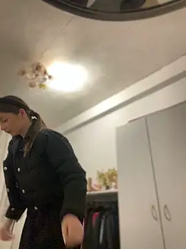 KrisMagnoly online show from March 2026 05:47:02 PM