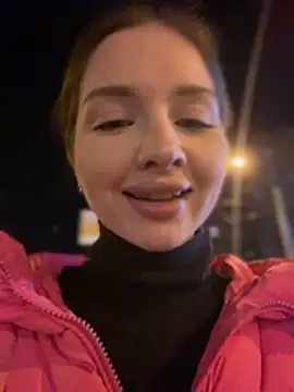 KrisMagnoly online show from April 2026 07:10:02 PM